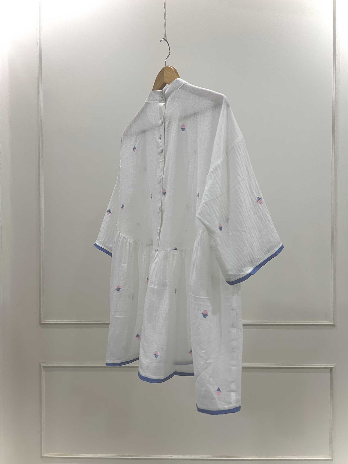 Relax Peplum White Top