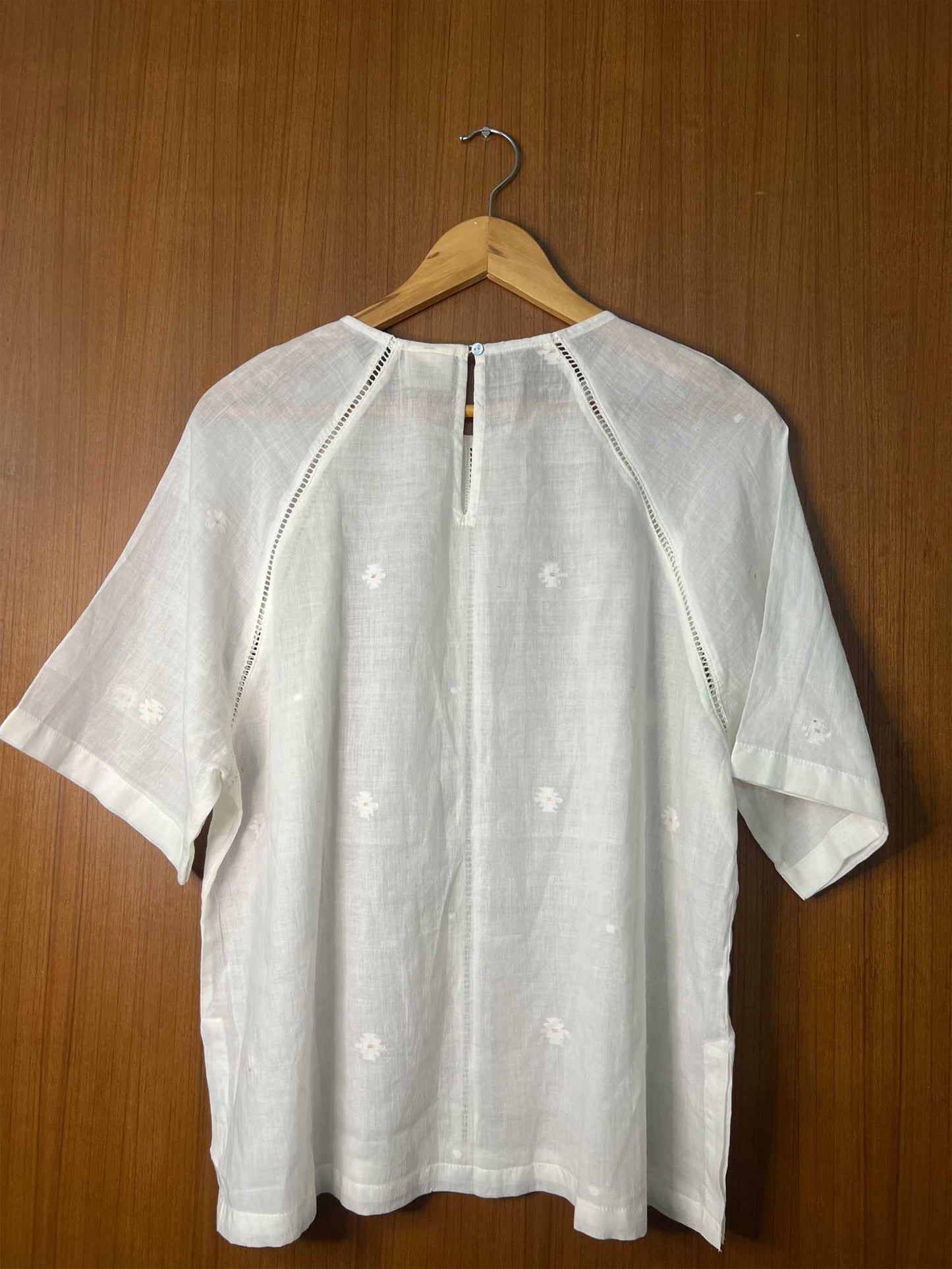 Wraglan Cut Top